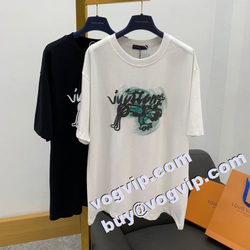 海外セレブ定番愛用 2023 ルイ ヴィトン LOUIS VUITTON 着回し度抜群 半袖Tシャツ 2色可選 LOUIS VUITTONコピー