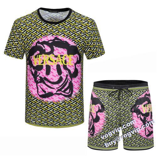 長く愛用できる 半袖上下セット メンズ ジャージ スウェット ヴェルサーチ VERSACE 半袖Tシャツ ヴェルサーチコピー 上下セット