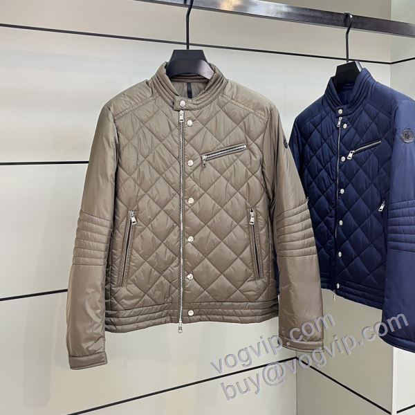 ショートパンツ 確定となる上品 ダウンジャケット 2色可選 モンクレール MONCLER 2024激安大特集 スーパーブランドコピー品質保証 厳しい寒さに耐える