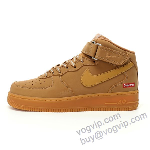 シュプリーム偽物ブランド おしゃれに絶大な人気 Supreme x N1ke Air Force 1'07 MidWheat Flax スニーカー フラットシューズ 足馴染みのいい 2024年モデル入荷