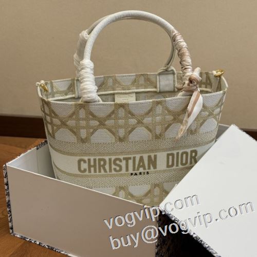 ハンドバッグ 耐久性に優れ ディオール DIOR 2024お買い得高品質 スーパーコピー優良サイト 2色可選