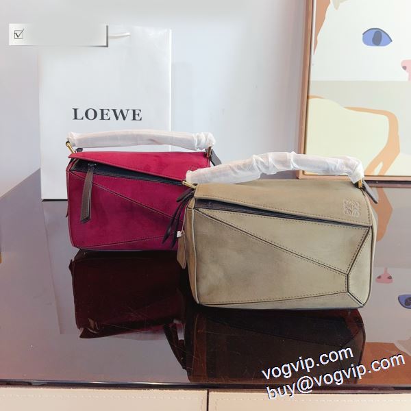 LOEWEブランド コピー 2024爆発的通販 ワンショルダーバッグ 売れ筋のいい ロエベ 2色可選 個性的なデザ