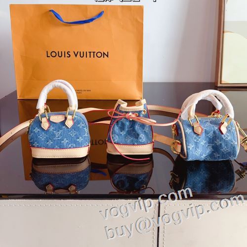 大絶賛の履き心地! ブランドスーパーコピー ルイ ヴィトン LOUIS VUITTON ショルダーバッグ 3枚 2024お買い得高品質