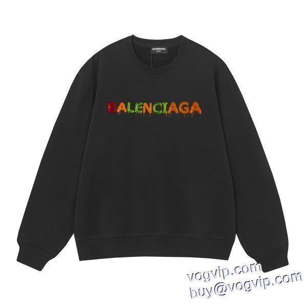 バレンシアガ 2色可選 綺麗に決まるフォルム！ BALENCIAGAブランド コピー プルオーバーパーカー 派手 2024新作品