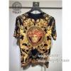 豊富なサイズ 2022秋冬 ヴェルサーチ VERSACE 半袖Tシャツ ヴェルサーチ偽物ブランド ドライメッシュ吸汗速乾加工の半袖プリントTシャツです