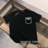 お買い得品 2024HOT大得価 スーパーコピー優良サイト フェンディ FENDI 細身のシルエット 半袖Tシャツ 2色可選