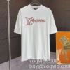 上品に着こなせ 半袖Tシャツ スーパーコピー優良サイト ルイ ヴィトン LOUIS VUITTON 2024爆買い大人気 2色可選 一枚でも重ね着してもオシャレに着こなます