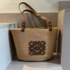 大絶賛の履き心地! トートバッグ ロエベ LOEWEコピーブランド 2024赤字超特価高品質 シンプル＋多機能