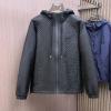 日本未入荷モデル 2024人気定番爆買い プラダ PRADA 綿入れ ジャケット 最大級ブランドコピー通販優良店 保湿性の向上