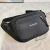 BALENCIAGAコピー ブランド バレンシアガ 2024品質保証 ウエストポーチ 日本未入荷モデル
