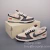 雑誌掲載アイテム シュプリーム スーパーコピー n級品 N1KE SB Dunk Low x Supreme スニーカー カジュアルシューズ 2025新商品！