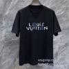 プレゼントに ルイ ヴィトン LOUIS VUITTON vogブランド コピー 優良店 半袖Tシャツ 2色可選 LV301 2025最新入荷