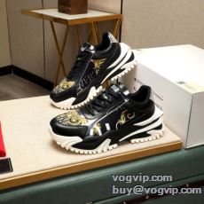 ショートパンツ 確定となる上品 ヴェルサーチ VERSACE NXIEVS006 2025春夏季超人気 スニーカー カジュアルシューズ 2色可選