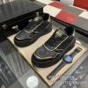 スニーカー カジュアルシューズ 2025最新入荷 ヴェルサーチ VERSACE NXIEVS011 4色可選 もっとも高い人気を誇る