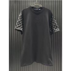 2025期限限定！ ルイ ヴィトン LOUIS VUITTONコピー 一番人気の新作はこれ NZLVNXZ045 半袖Tシャツ 2色可選