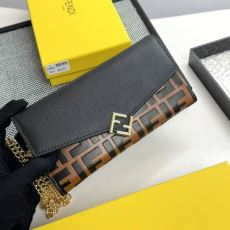 著名人の着用 レディース財布 ...