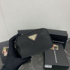 2025年モデル入荷 プラダブランドコピー WQBPR001...