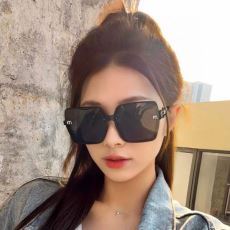 ミュウミュウ スーパーコピー ...