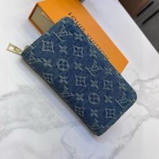 存在感のある LOUIS VU...