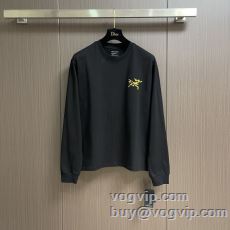 先行販売 アークテリクス コピ...