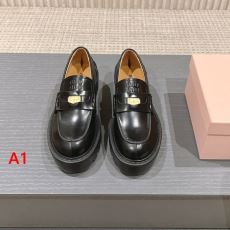 カジュアルシューズ 2025品...