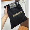 2025秋冬季新作 フェンディ FENDI NZKFEN090 ジーンズ デニムパンツ 高品質なスーパーコピー商品