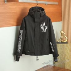 モンクレール MONCLERス...
