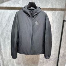 2025高品質 モンクレール MONCLERブランドコピー 寒さに打ち勝つ MEN088 ダウンジャケット 変わらない人気を誇る