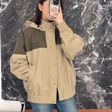 セリーヌブランドコピー NWT...