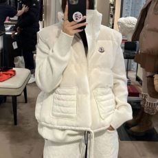 モンクレール MONCLERブ...