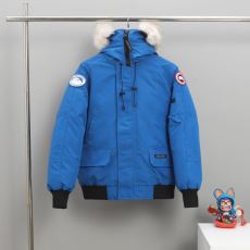 CANADA GOOSEスーパ...