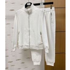 フェンディ FENDIブランド...