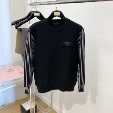 2025爆買い定番人気 プラダ...