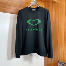 絶大な人気を誇る バレンシアガ スーパーコピー WTBAL251 プルオーバーパーカー 3色可選 2025新品本物