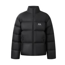 ダウンジャケット 保温効果は抜...