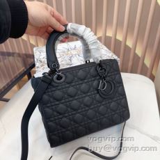 ディオール DIOR 2026...