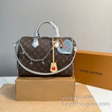 可愛く上品な雰囲気 ルイ ヴィ...