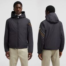 長く愛用できる モンクレール ...