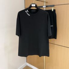 上下セット 半袖Tシャツ 売れ...