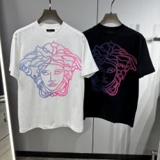 ヴェルサーチ 2026最新入荷...