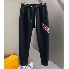 モデル大絶賛? モンクレール コピー ブランド NZKMO0...