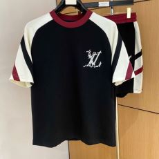 2026新作入荷限定セール ルイ ヴィトン LOUIS VUITTONブランドコピー NXZLV239 上下セット 半袖Tシャツ 抜群な楽チン感ある大定番