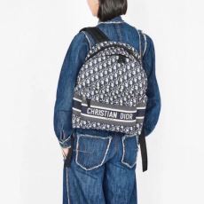 リュック、バックパック 日本未...