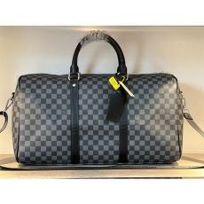 ルイ ヴィトン LOUIS V...
