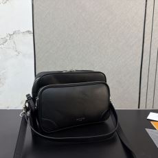 ルイ ヴィトン 2026新品本物 NBAGLV079 ショルダーバッグ 斜め掛けバッグ メンズバッグ 2色可選 LOUIS VUITTONスーパーコピー 上品に着こなせ