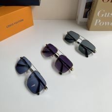 ルイ ヴィトン LOUIS V...