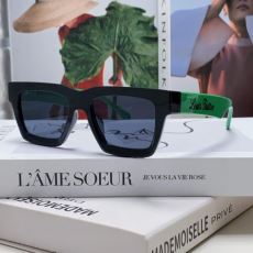 ルイ ヴィトン LOUIS V...