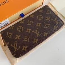 ルイ ヴィトン スーパーコピー...
