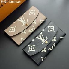 M82340 財布/ウォレット...