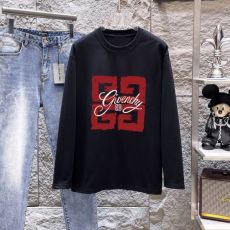 注目のアイテム 長袖Tシャツ ...